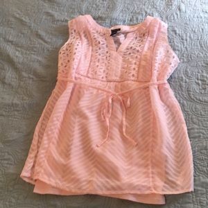 Maternity sleeveless top